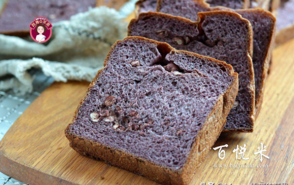 黑米紅豆吐司,暄軟香甜,柔軟拉絲,家人都喜歡